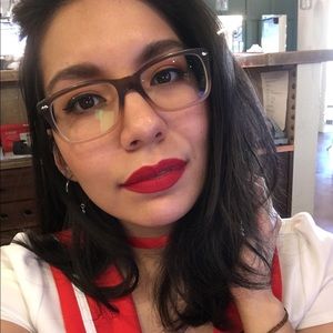 Meet your Posher, Jackie